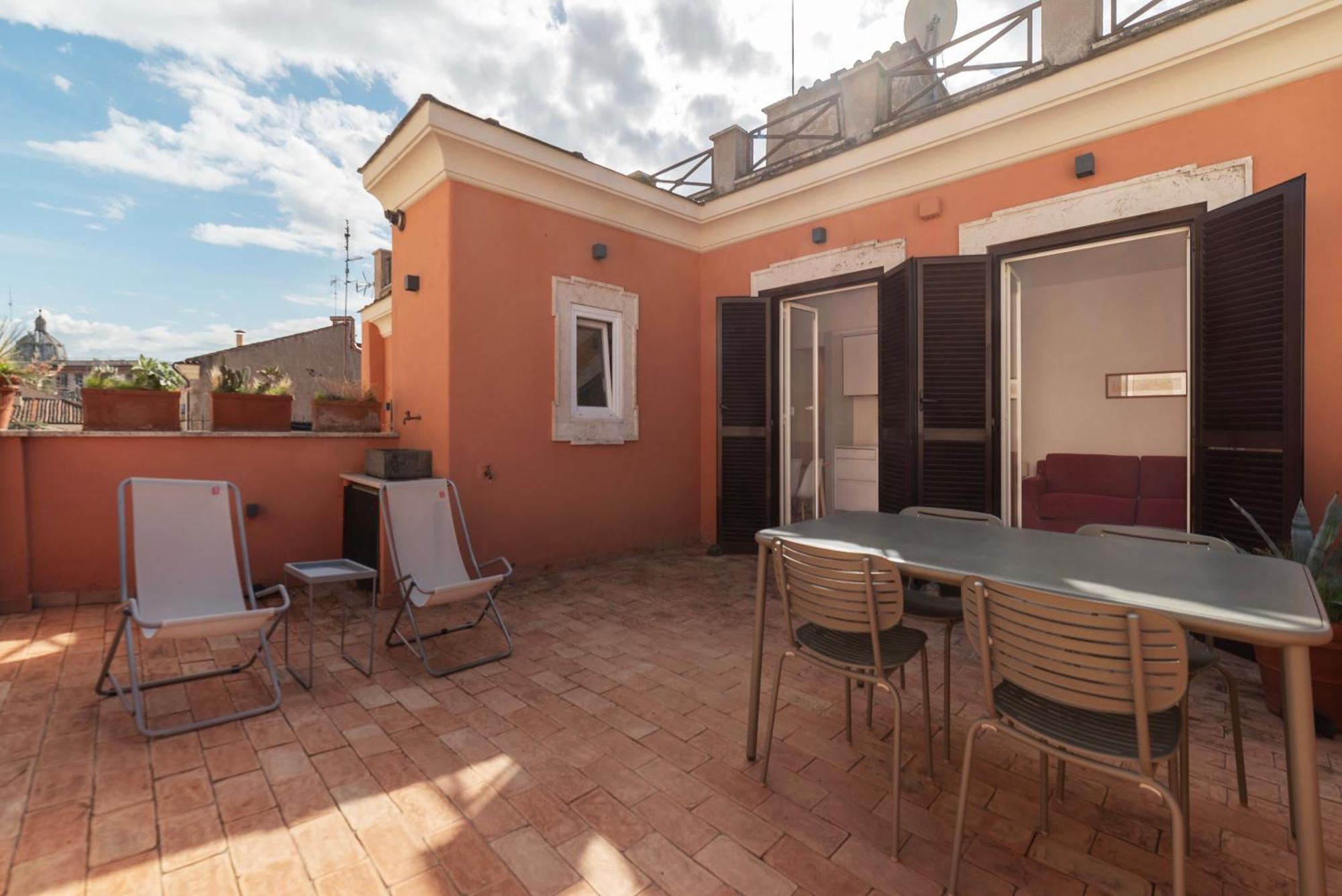 Apartment With Terrace In Via Del Pellegrino - Fromhometorome Exterior photo